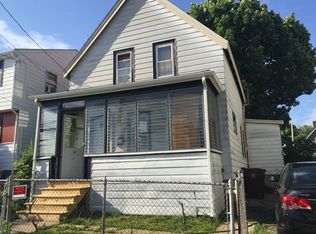 19 Arlington St, Everett, MA 02149