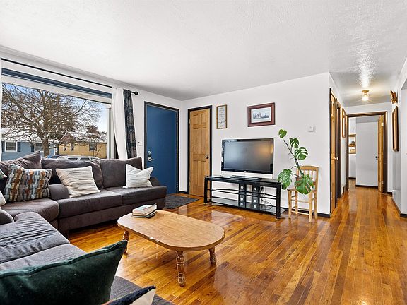 5th image of 717 E Decatur Ave