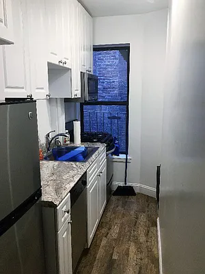 Rented by Charles Coutinho LLC | media 26