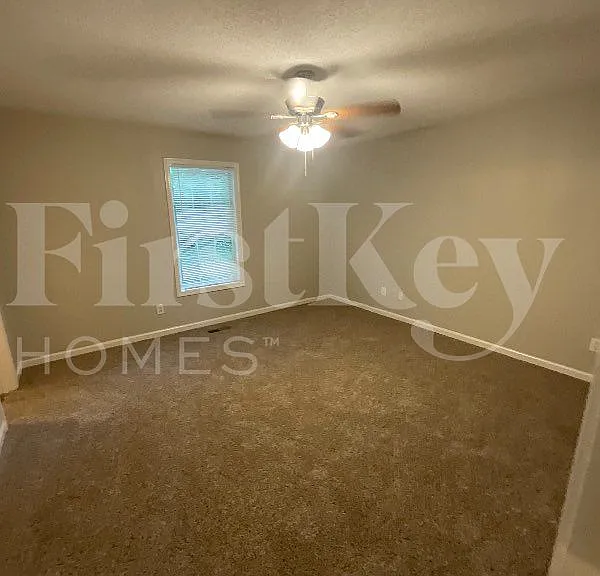 110 Ivy Trace Ln — Photo 9
