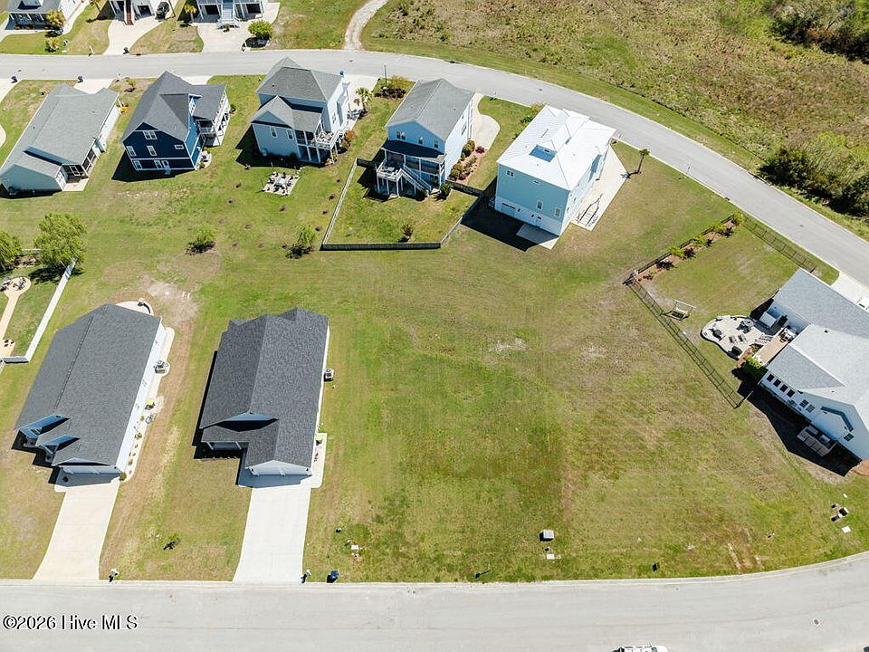 1st image of 1304 Fathom Way
