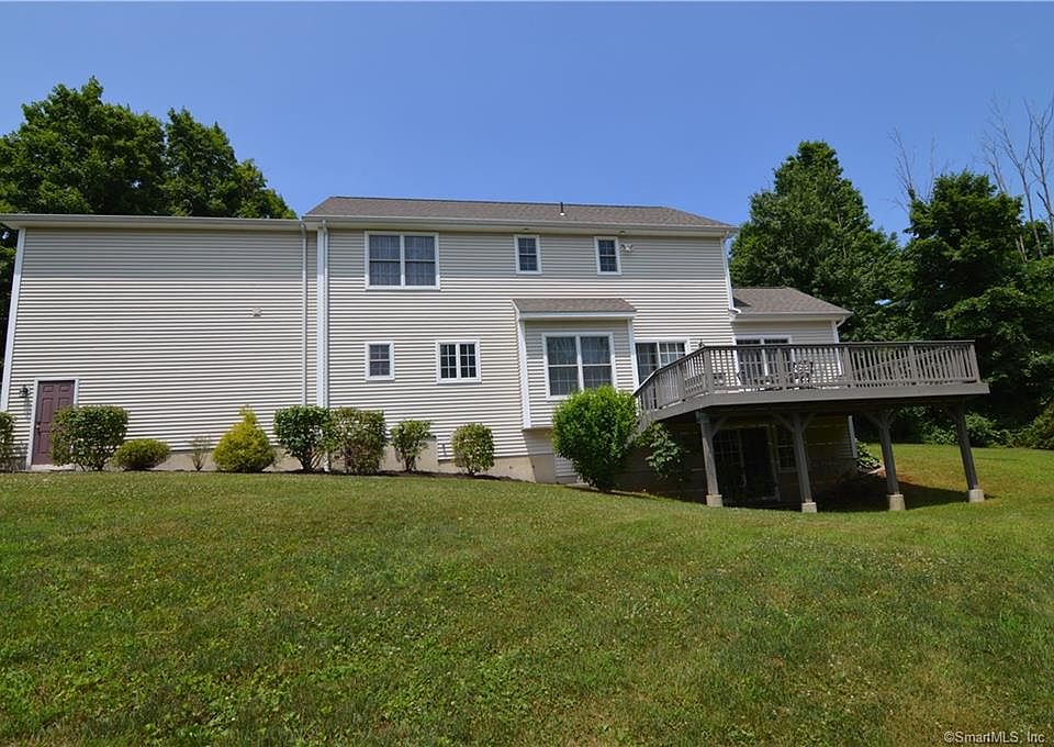 205 Joy Rd, Middlebury, CT 06762 Zillow