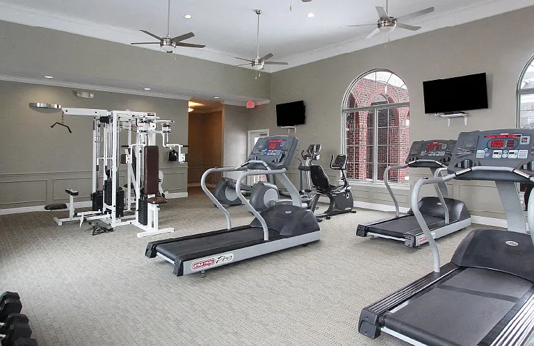 Rockledge Oaks Apartments — Photo 7