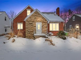 1782 Temple Ave, Mayfield Heights, OH