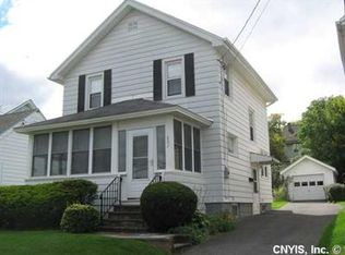 607 Darlington Rd, Syracuse, NY 13208