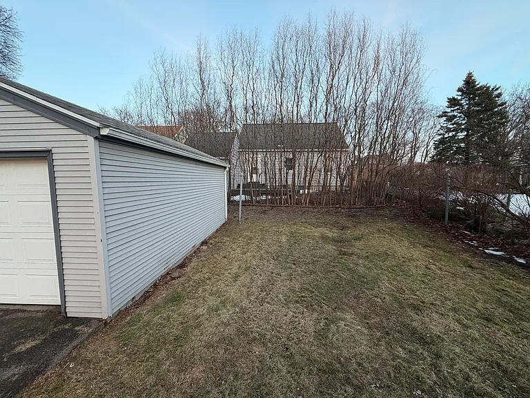 156 E Henrietta Rd — Photo 28