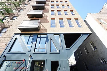Rented by Rennit Inc.