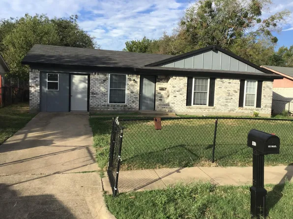 405 Red Bud Ln, Wilmer, TX 75172