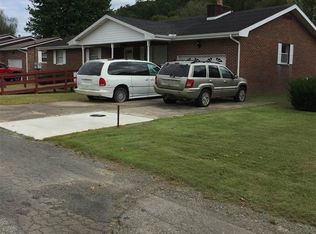 71 Asbury St, Wayne, WV 25570