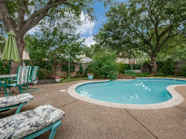 3813 Cherokee Dr, Bedford, TX 76021