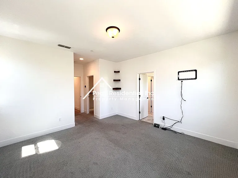 1023 Ice Cream Ln — Photo 38