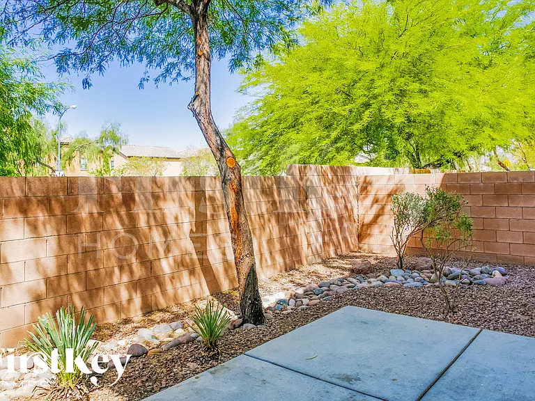 6109 Casa Antiqua St — Photo 18