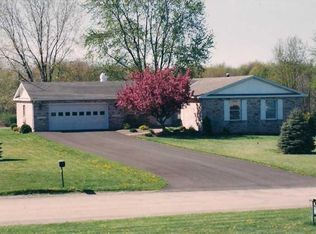 106 Southview Dr, Harmony, PA 16037