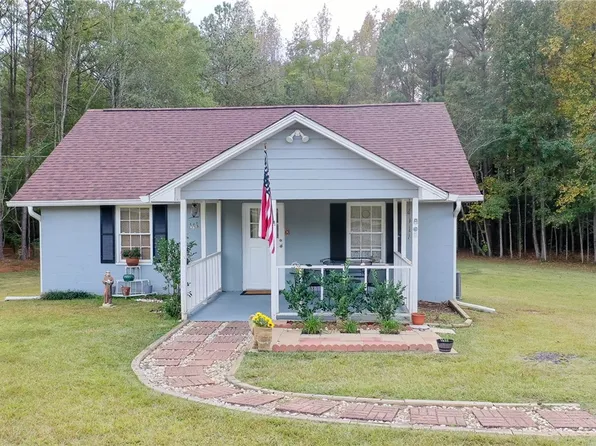 10085 Veterans Memorial Pkwy, Lanett, AL 36863