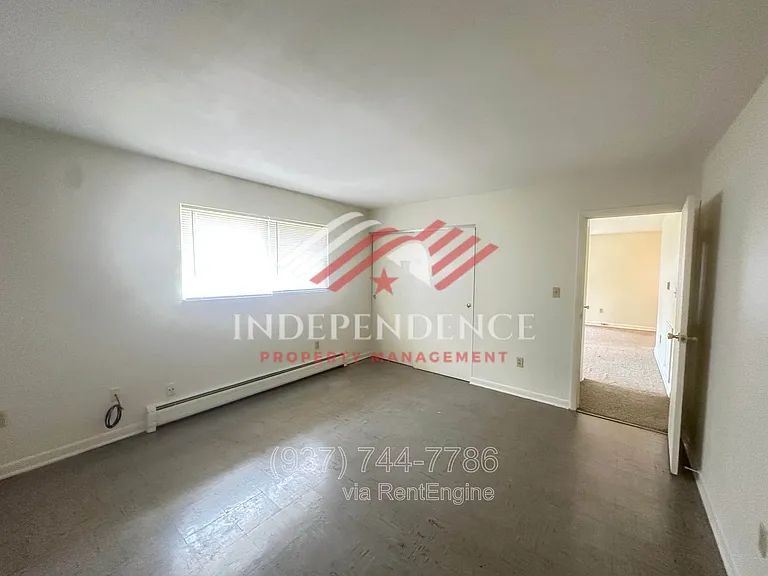 807 E Trotwood Blvd — Photo 5