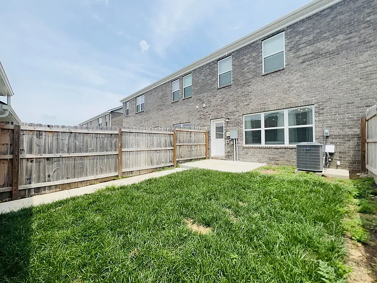 2012 Hardwick Pvt Ln — Photo 34