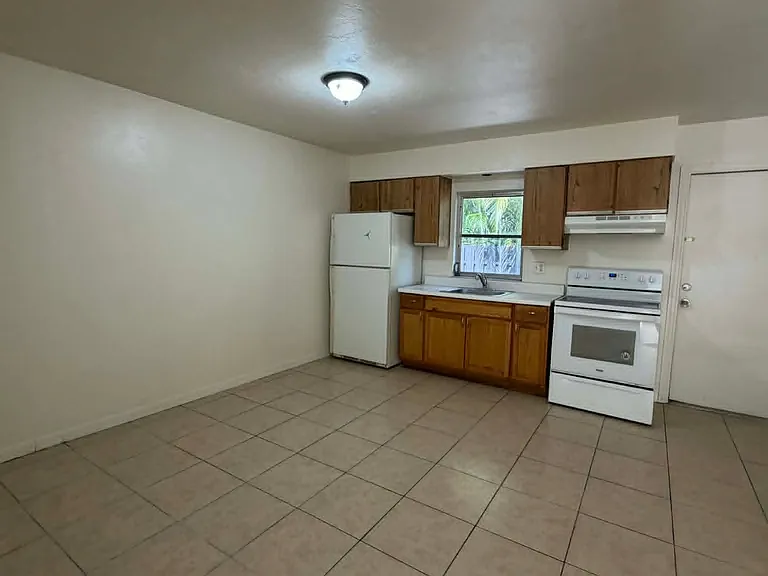 3713 Washington Ave — Photo 14