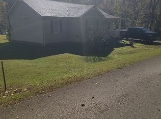 55 Paces Creek Cemetery Rd, Manchester, KY 40962