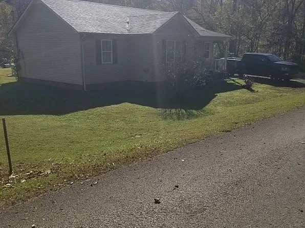 55 Paces Creek Cemetery Rd, Manchester, KY 40962