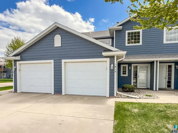 1419 N Conifer Pl, Sioux Falls, SD 57107