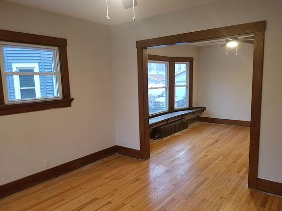 living room to dining room