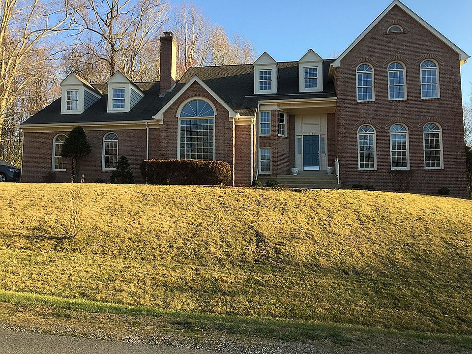 1st image of 10736 Beechnut Ct