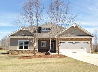 4 Golden Eagle Ct, Fort Mitchell, AL 36856