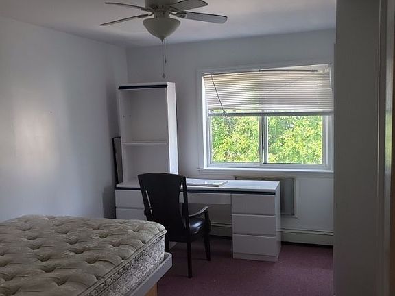 3rd image of 8207 165th St #2