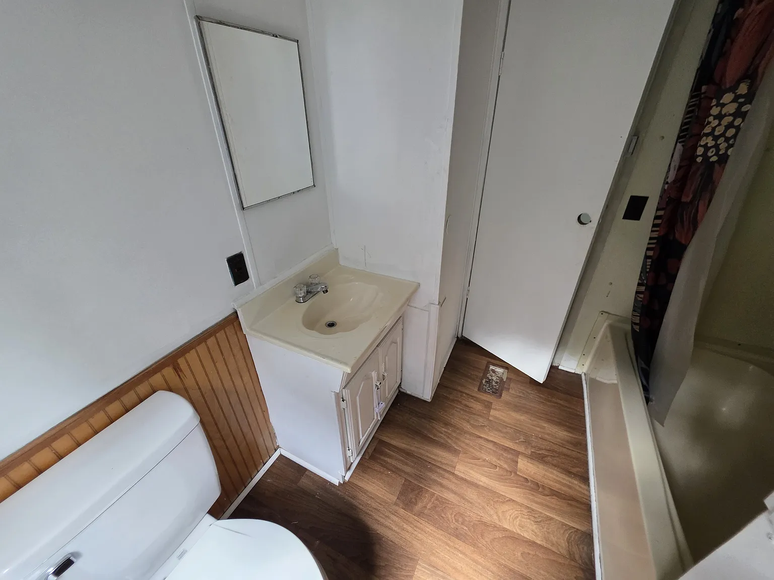 2 bed, $1,000 — Photo 3