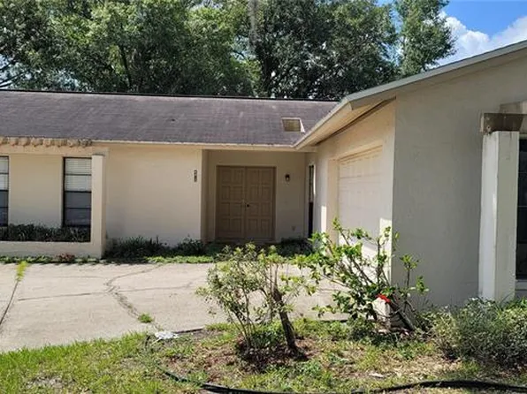 4412 Larkfield Dr, Tampa, FL 33624