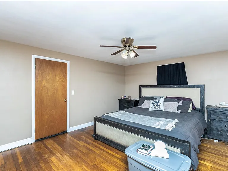 52 Albemarle Ave — Photo 9