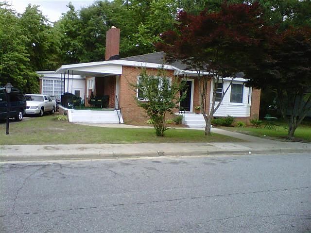 1st image of 1215 Battle St