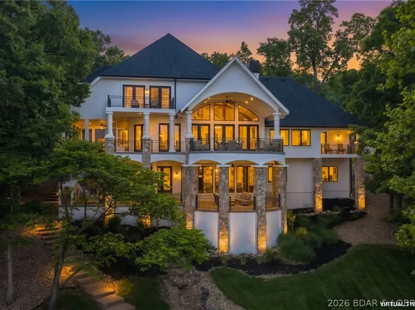 889 Muirfield Dr, Sunrise Beach, MO 65079