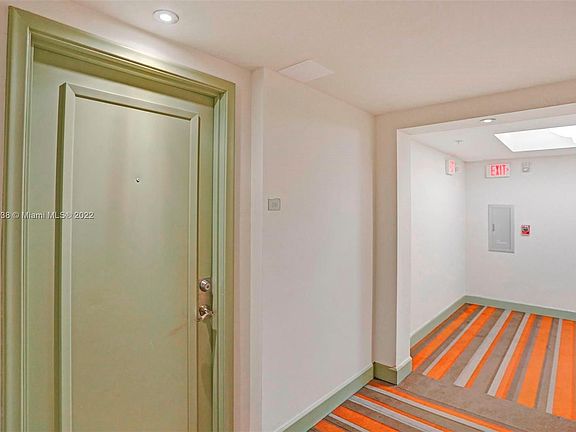 2nd image of 2775 NE 187th St APT 315