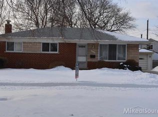 30119 Hayes Rd, Warren, MI 48088