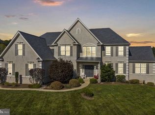 102 Salford Way, Telford, PA 18969