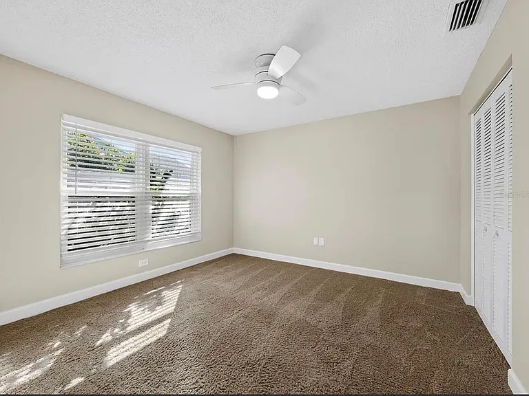 1856 Woodhaven Cir — Photo 19