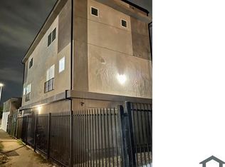 963 W 61st St, Los Angeles, CA 90044