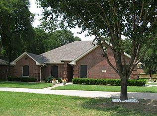 2205 Fair Oaks Dr, Bridgeport, TX 76426