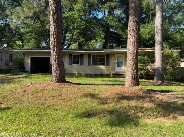 918 Stuart St, Jackson, MS 39204