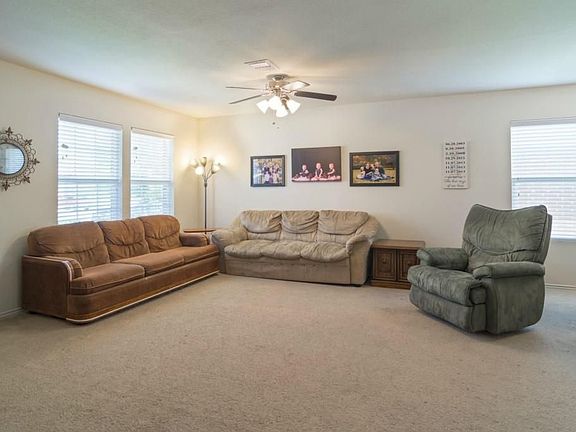 4th image of 8112 Stowe Springs Ln