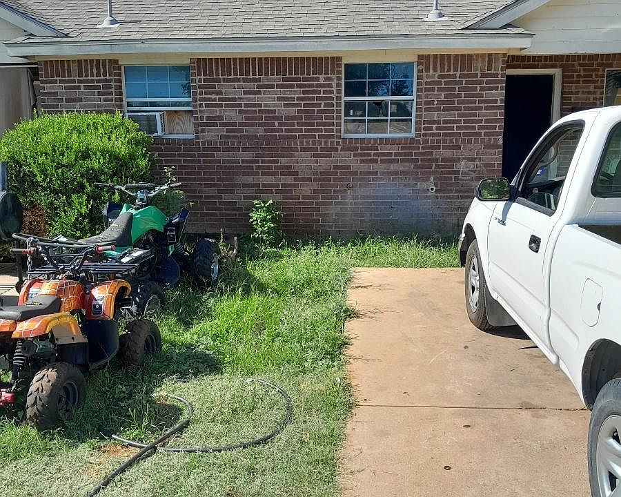 1st image of 1432 E Mulkey St Unit A