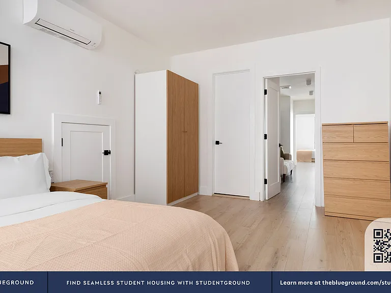 940 1st Ave #4L — Photo 11