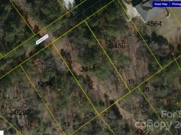 5767 Jeremiah Ct, Hickory, NC 28601