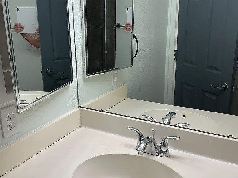 5917 E Norland St #201 — Photo 9