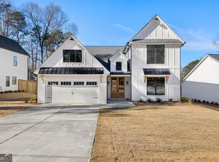 504 Level Creek Rd, Buford, GA 30518