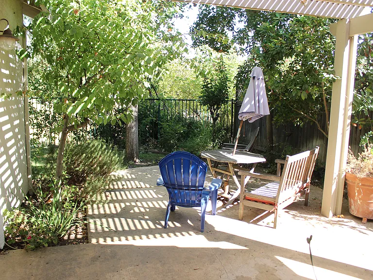 Side yard