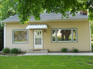 1439 S 171st St, New Berlin, WI 53151