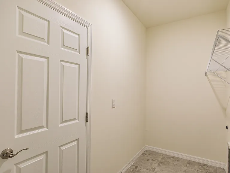 1176 Navigator Rd — Photo 18