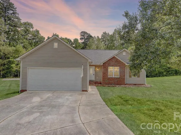 1834 Morningside Ln, Salisbury, NC 28146